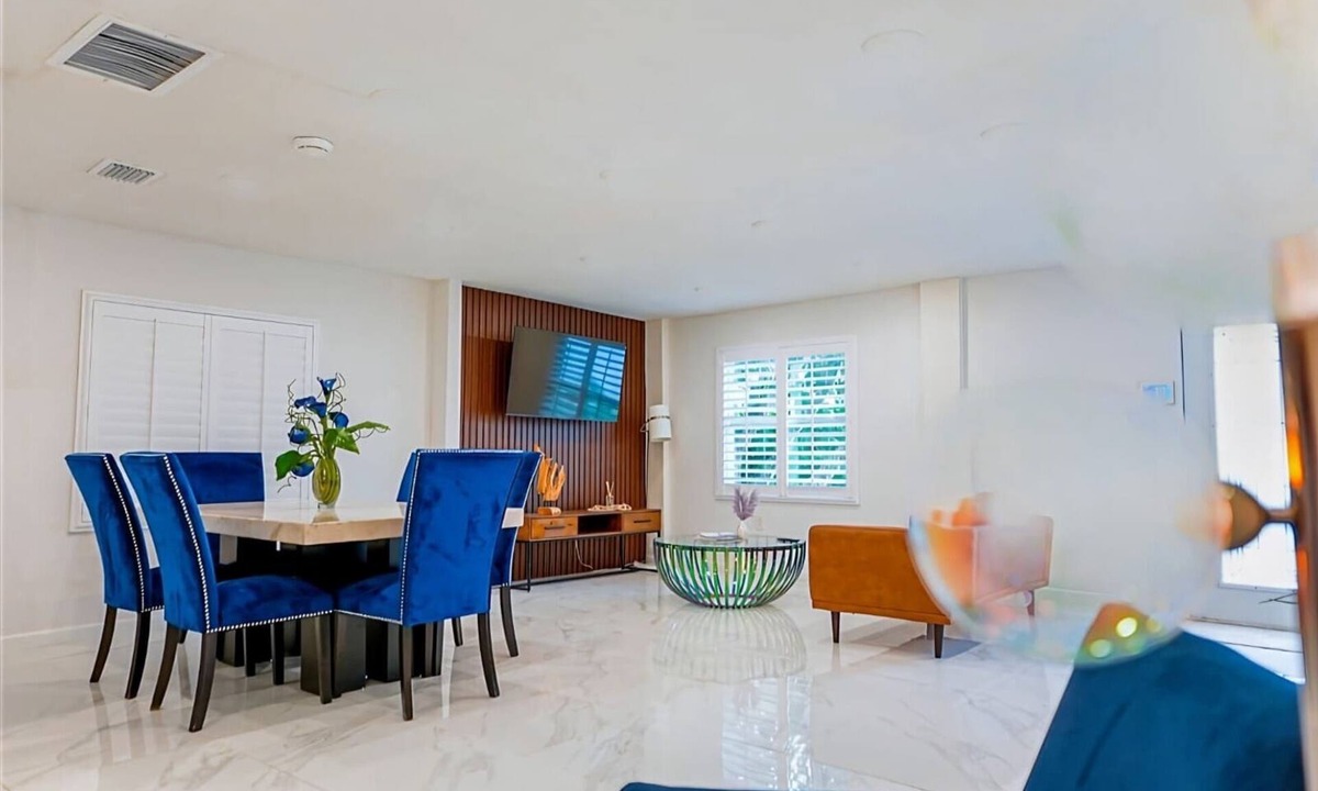 Coral Terrace House | La Arboleda
