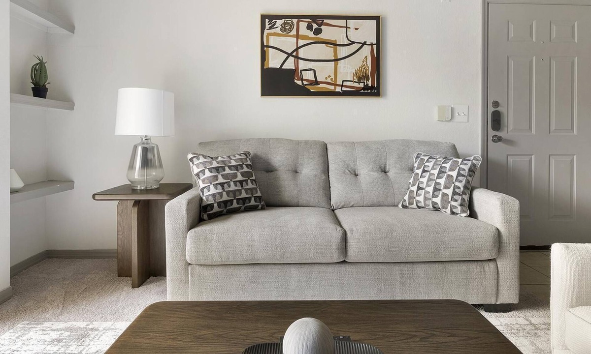 Gainesville Apartment | Landing | Beautiful 1BD, Tennis Court, Gym