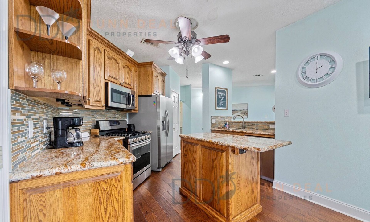 Gulfport Villa | Legacy Villa 1501 | Just a Short Walk to the Beach!
