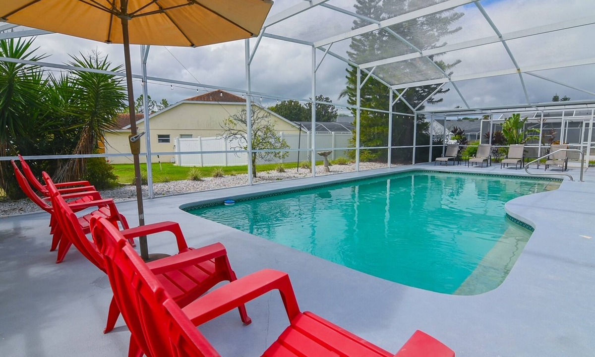 Loma Vista Villa | Loma Vista Escape - 4BR Pool Home Near Disney, Golf & Shopping