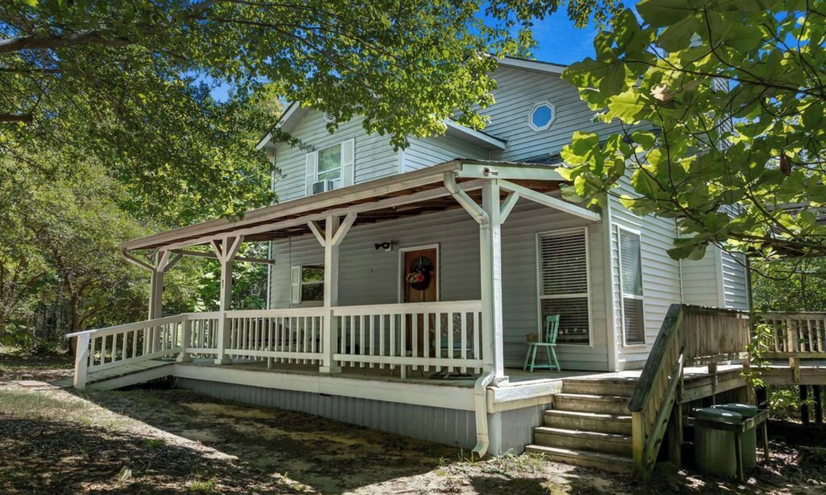Double Springs Cottage | Looking for a remote location? The country life? Forests, Creeks, and Sipsey!