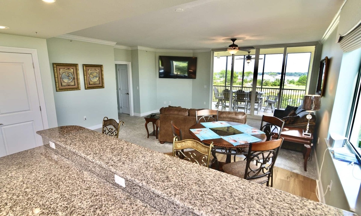 Ono Island Condo | LOST KEY BEACH & GOLF CLUB End Unit for 50% better views 👀 NO SMOKING!