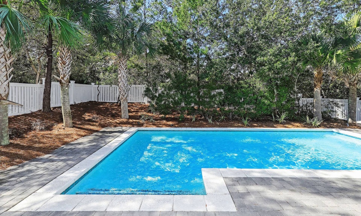 White's Gulfview House | Luxurious & Spacious Home | Pool, Golf Cart, Bikes, Deeded Beach Access!