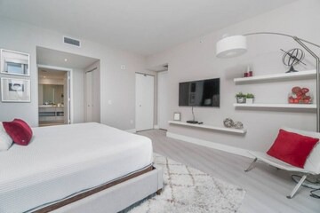 Hallandale Beach Apartment | Luxury 3BR Condo With Ocean View at Hyde Beach in Hollywood