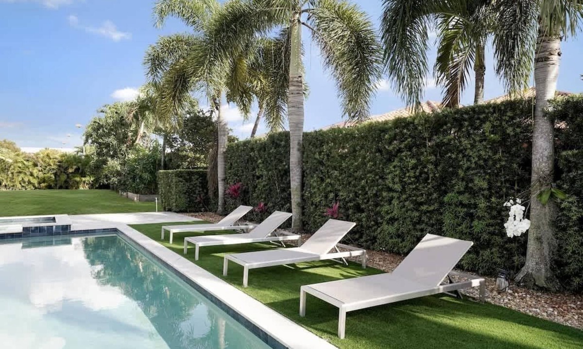 Tamiami House | Luxury home w/pool by Dream Vacation