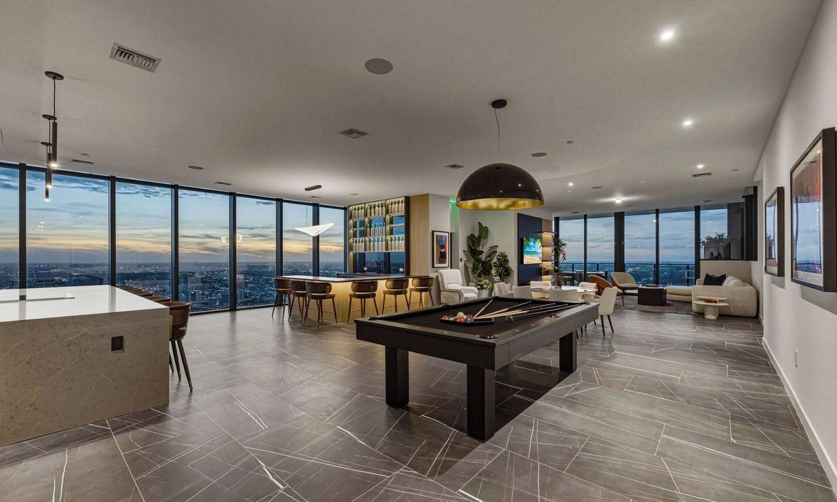 Downtown Miami Apartment | Luxury Top Floor E11EVEN Penthouse Private Pool