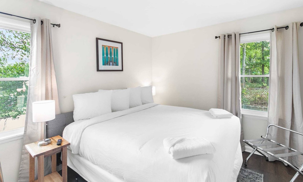 Norwood Apartment | Midtown Apartment, Near Parks! The Bricks 3 Units!