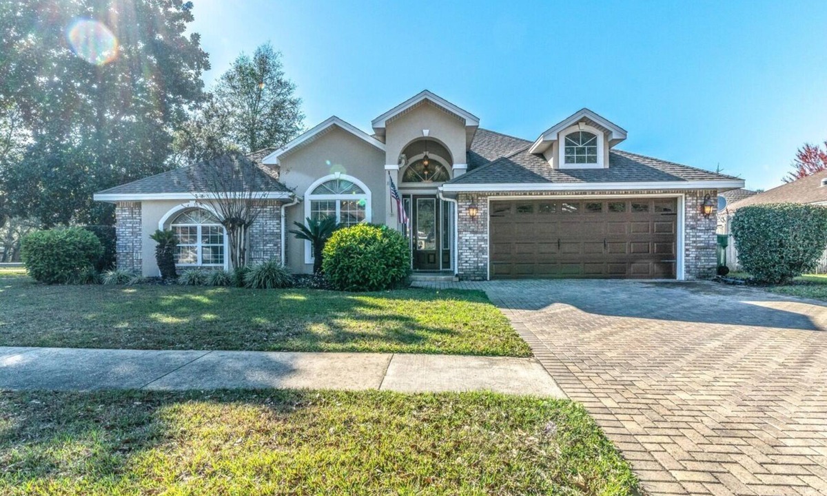 Ocean City House | Minutes from Destin Beaches