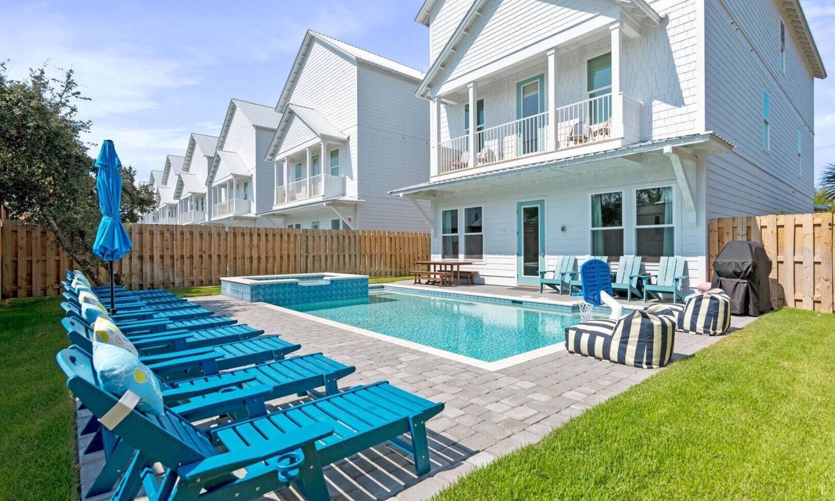 Miramar Beach House | Miramar Beach Retreat, Pool, Hot Tub & Game Rooms