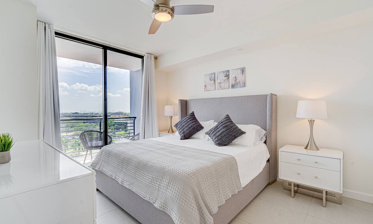 Doral Apartment | MM805 Downtown Doral 2 Beds & 2 Baths