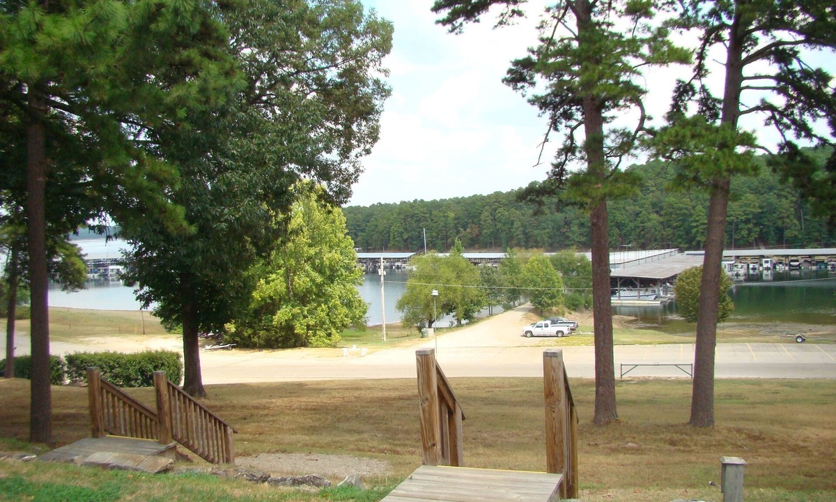 Mount Ida Cabin | Mountain Harbor Queen Guest Room on Lake Ouachita by RedAwning
