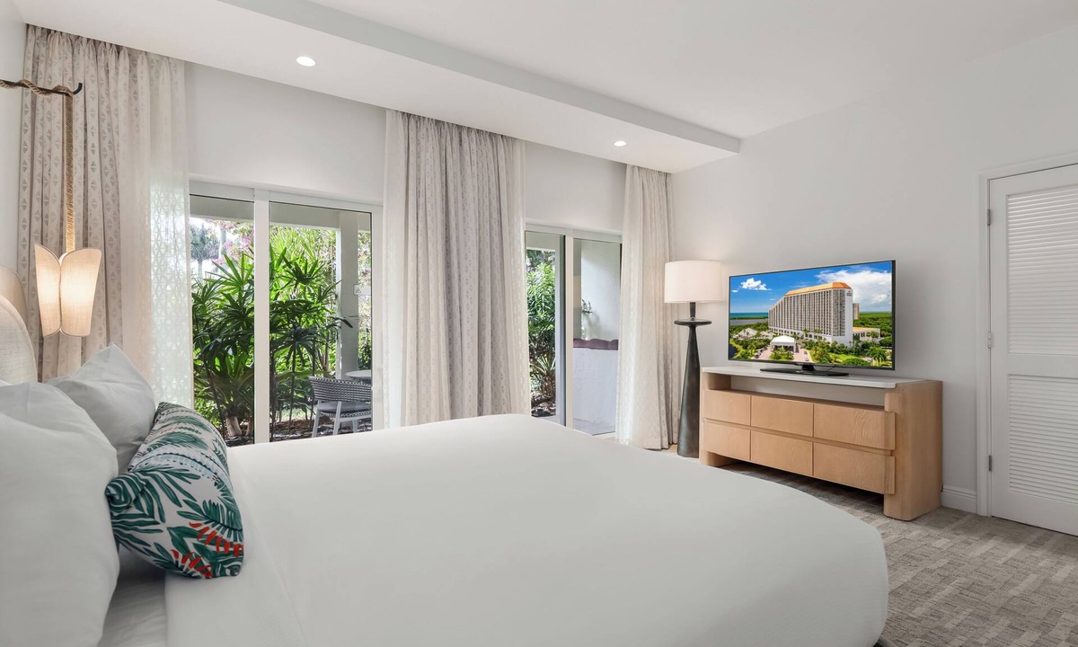 Park Shore Resort | Naples Grande Beach Resort