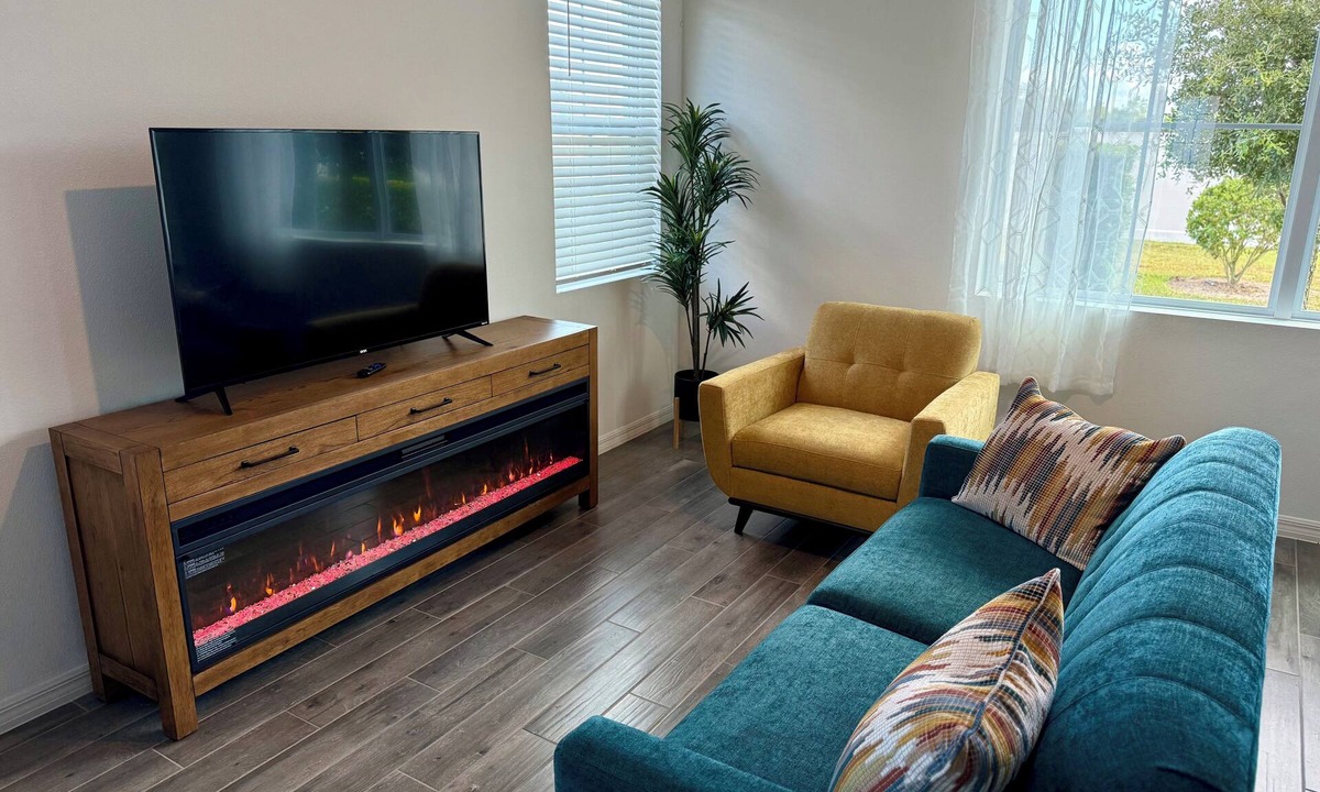 Davenport House | Near Disney Water park access Family Friendly home at Champions gate! Davenport