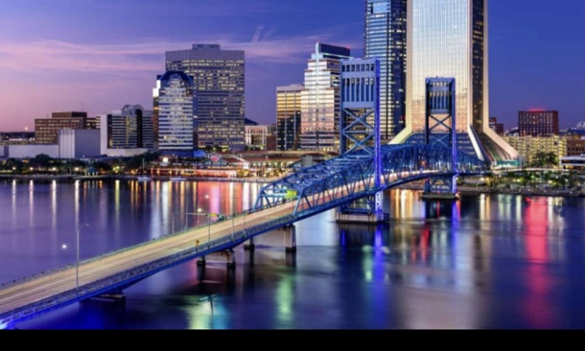 Deerwood Apartment | New Luxury Oasis - Near Mayo Clinic & Saint Johns Town Center