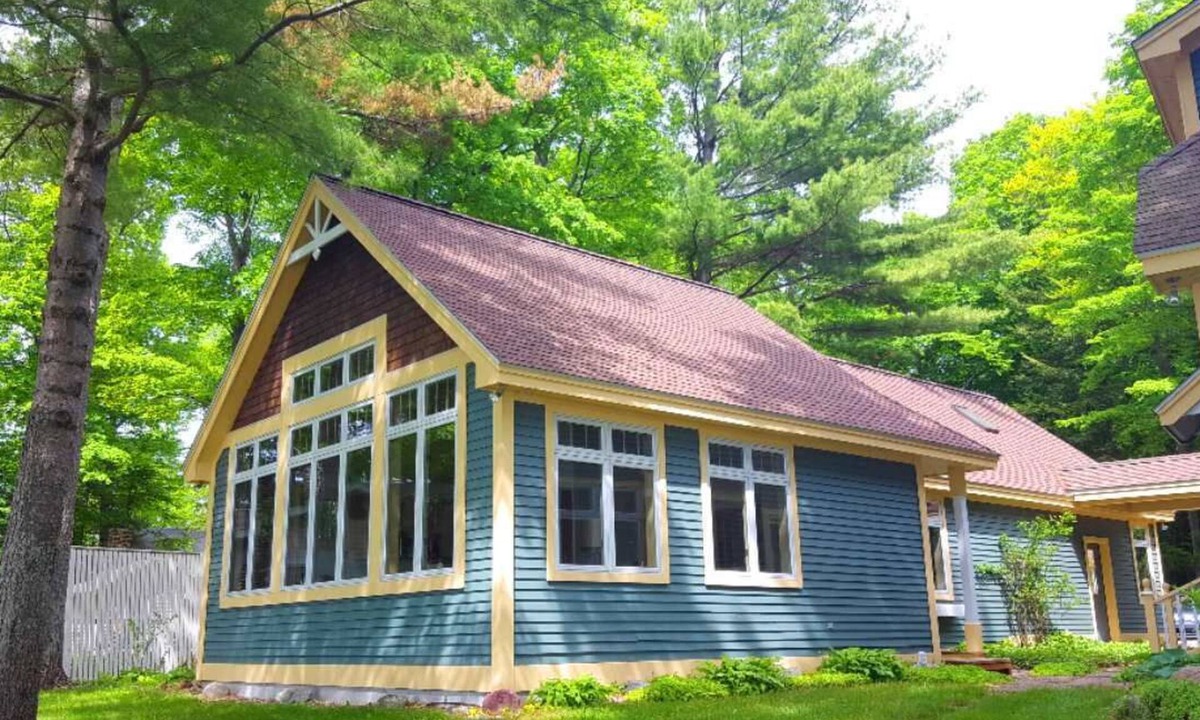 Clam River House | Nutcracker Suite Summ