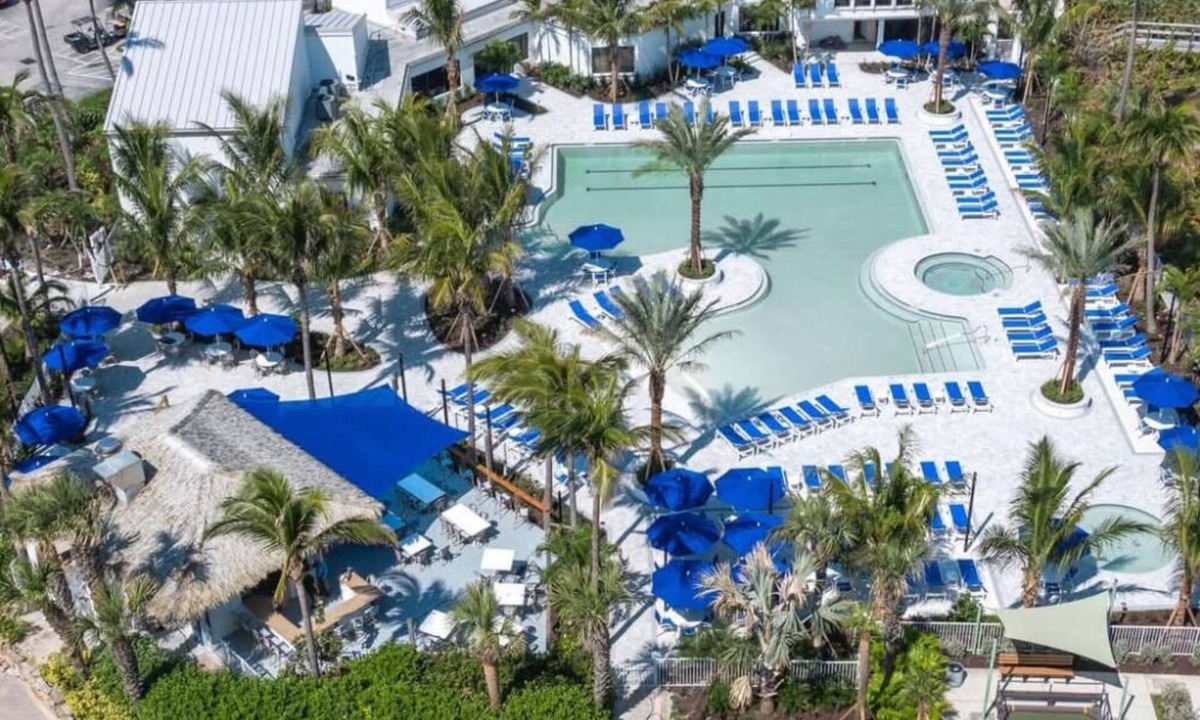 Fort Pierce Condo | Ocean Village Private Beach Front resort like amenities. Golf, pickleball