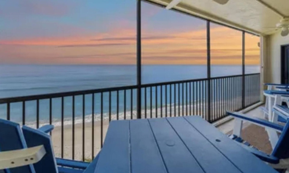 Melbourne Beach Condo | Oceanfront condo with private beach, pool and tennis court, elevator.