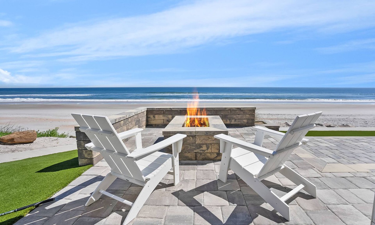 South Ponte Vedra Beach House | Oceanfront! Secluded Beach - 2 Primary Suites - 15 min to St. Augustine