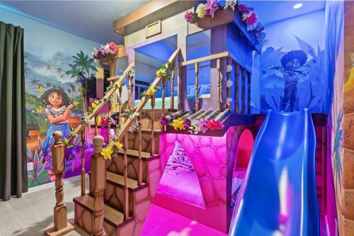 Florida Central Atlantic Coast House | Paradiso Grand Resort: 6BR Getaway