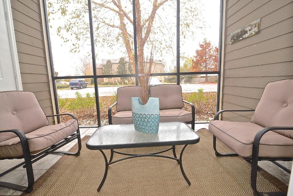 Foley Apartment | Park Avenue 109