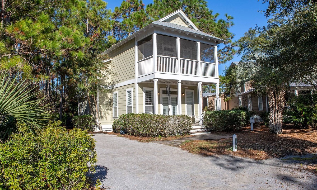 Seagrove Beach Cottage | Pet Friendly, Grove by the Sea cottage with Short Beach Walk: The SandBox