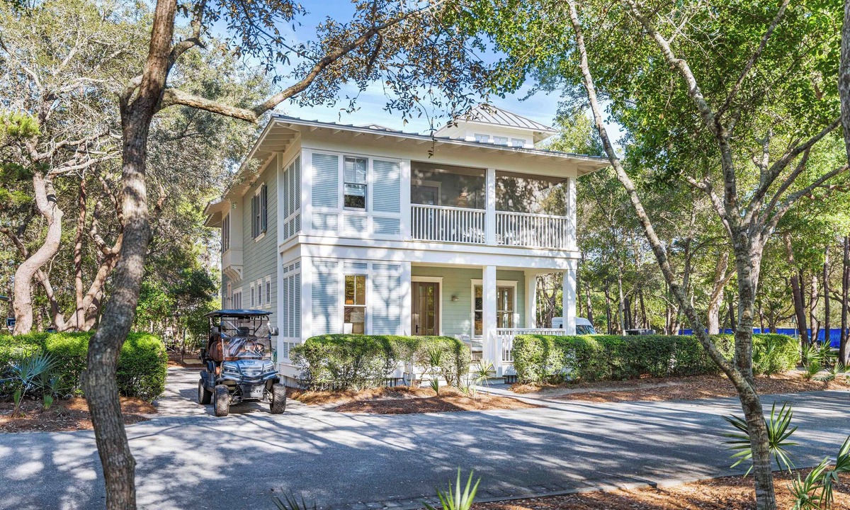 Cottage District House | Pet-Friendly WaterColor Home with Electric Cart, 6 Bikes & Beach Club Access