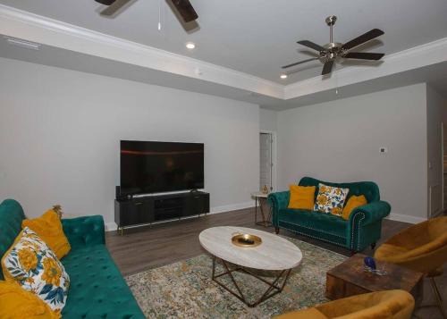 Foley House | Pleasant Dreams House during November 2023 with a