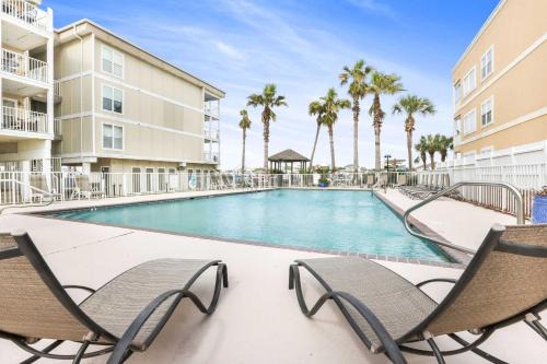 Orange Beach East House | Portside 204- Best of Beach & Bay