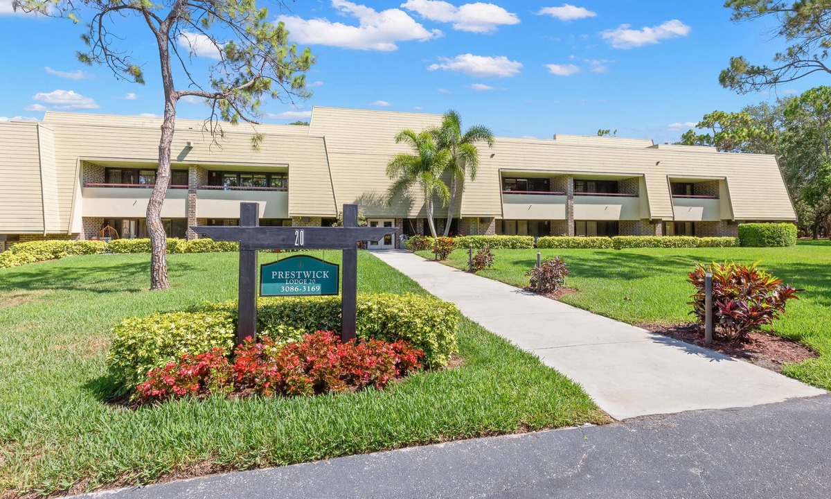 Palm Harbor Condo | PRESTWICK 3129 AT THE INNISBROOK RESORT