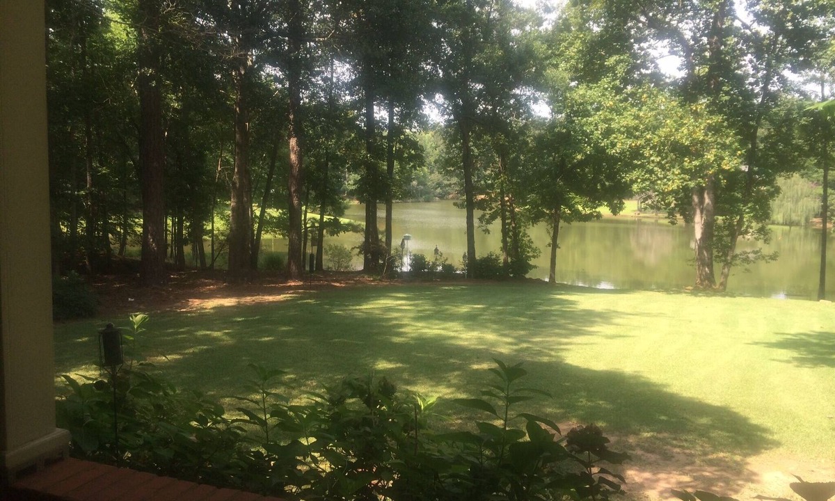 Auburn - Opelika House | Private Auburn Football Retreat. Easy Access To The Game Or Tiger Transit Stops.