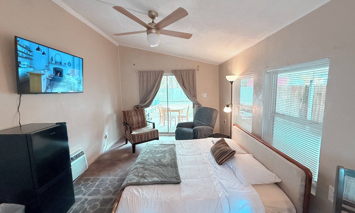 Cut Off Apartment | Private Bayou Guest Suite Retreat Near Fishing and Boat Access