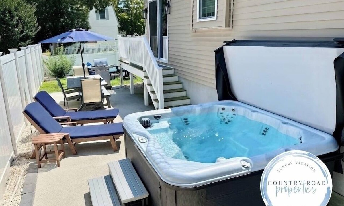 Town Bank House | Private Beach & Hot Tub by Country Road Properties