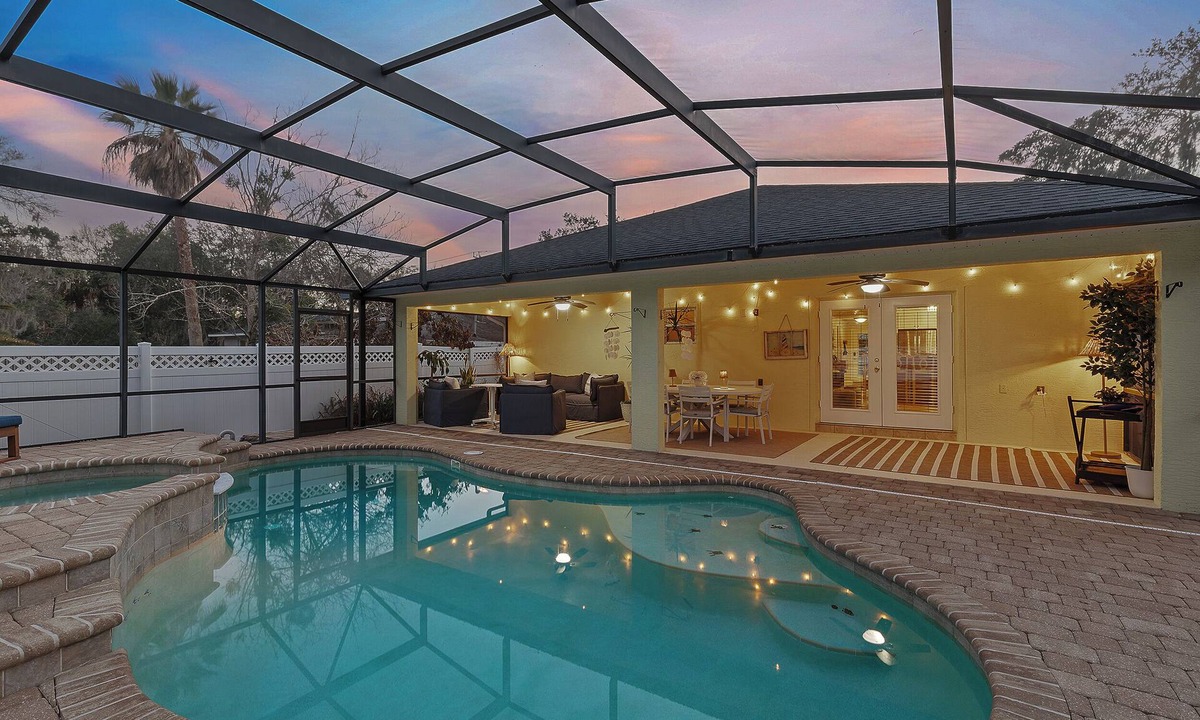 New Smyrna Beach House | ☀️Private Pool/Hot Tub | Pet Friendly | Amazing Outdoor Spaces | Sip of Sun☀️