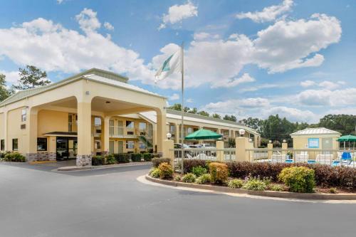 McComb Hotel | Quality Inn McComb
