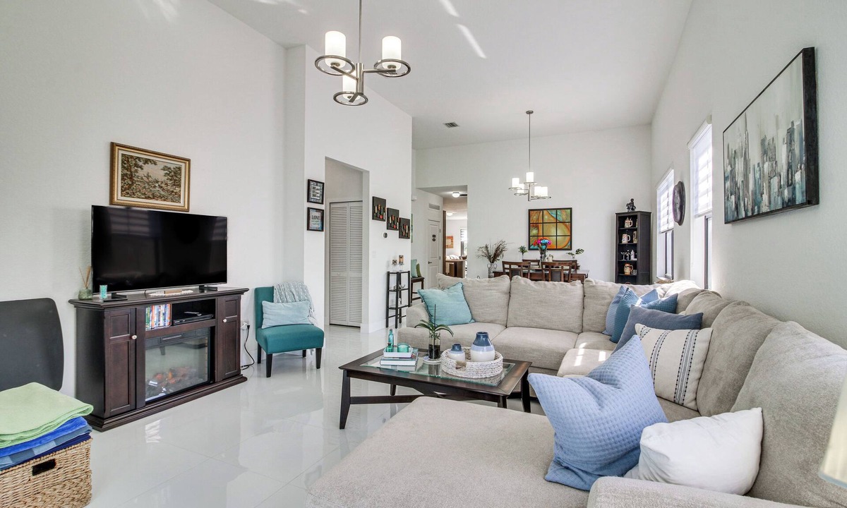 Olympia Heights House | Quiet Miami Home w/Yard: Near World Cup!