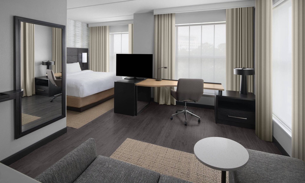 Isle of Palms Hotel | Residence Inn By Marriott Jacksonville - Mayo Clinic Area