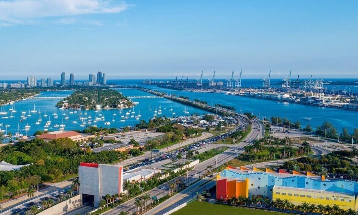 Little Haiti House | Roami at Little River Lofts | 3 Bedroom