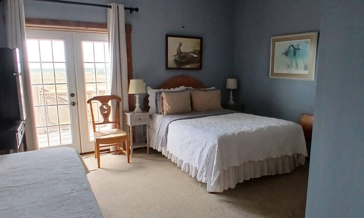 Salem Bed & Breakfast | Room with a View/Queen& Twin bed.Private beautiful,clean. Ideal for fishermen