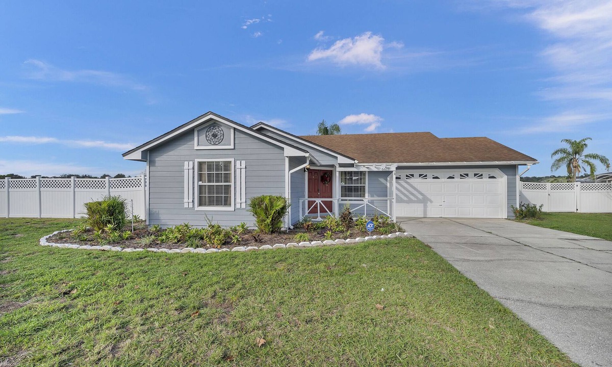 Hiawassee House | Rose's Lakeview