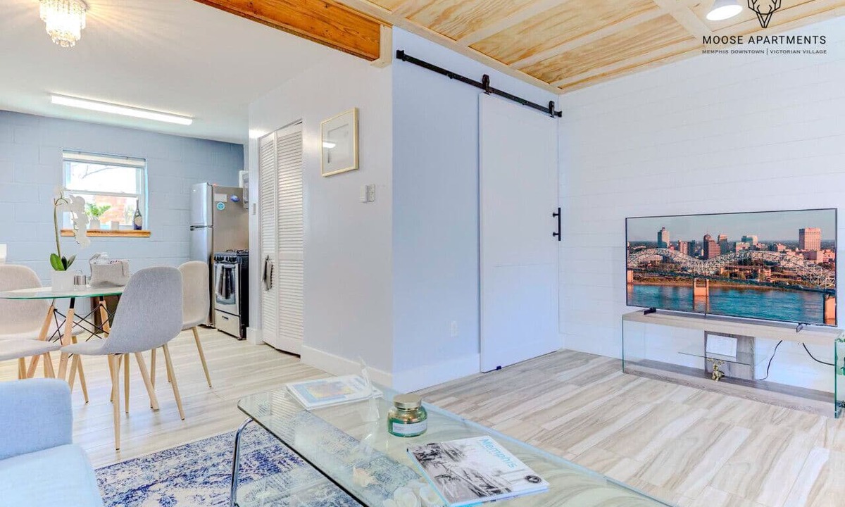 Downtown Memphis Apartment | Safe Luxe Studio near downtown Memphis - FREE Parking and WIFI