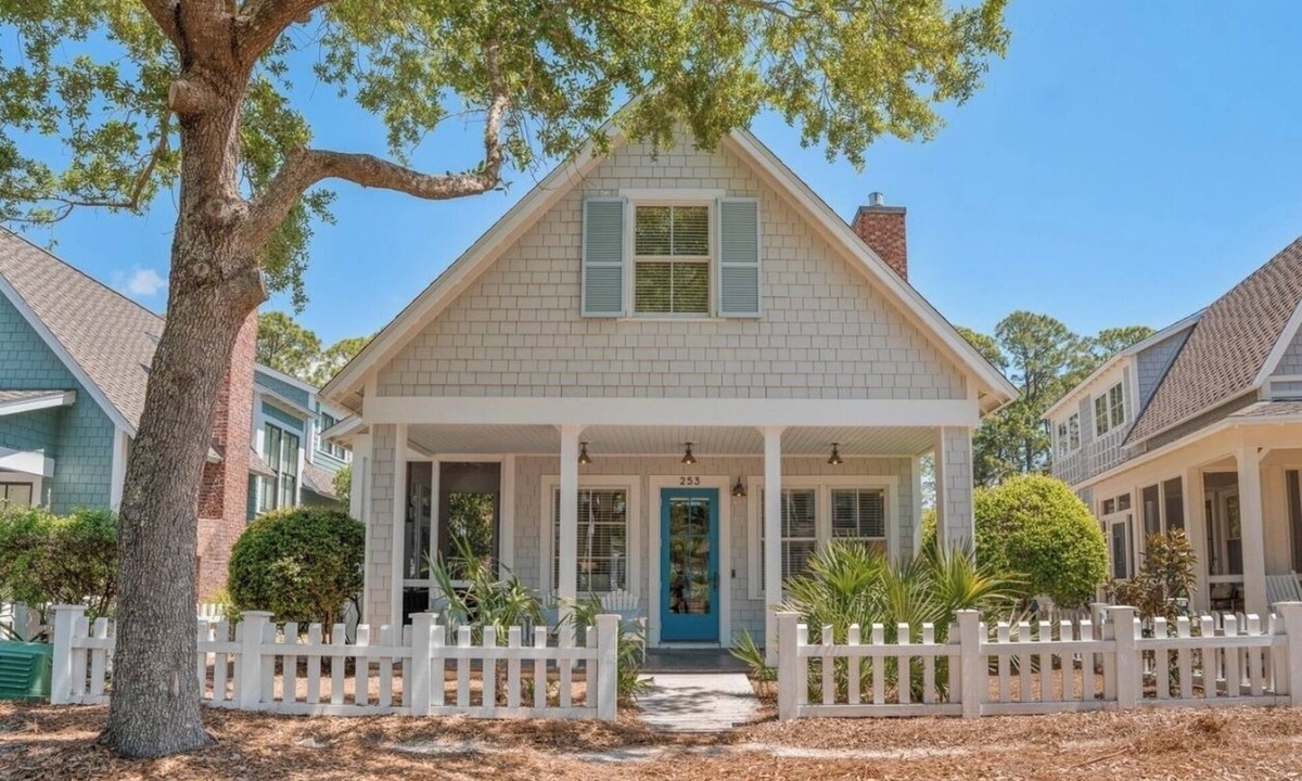 WaterSound Beach House | Salt Box Lane Retreat | Private Beach | Golf Cart/Bikes Provided