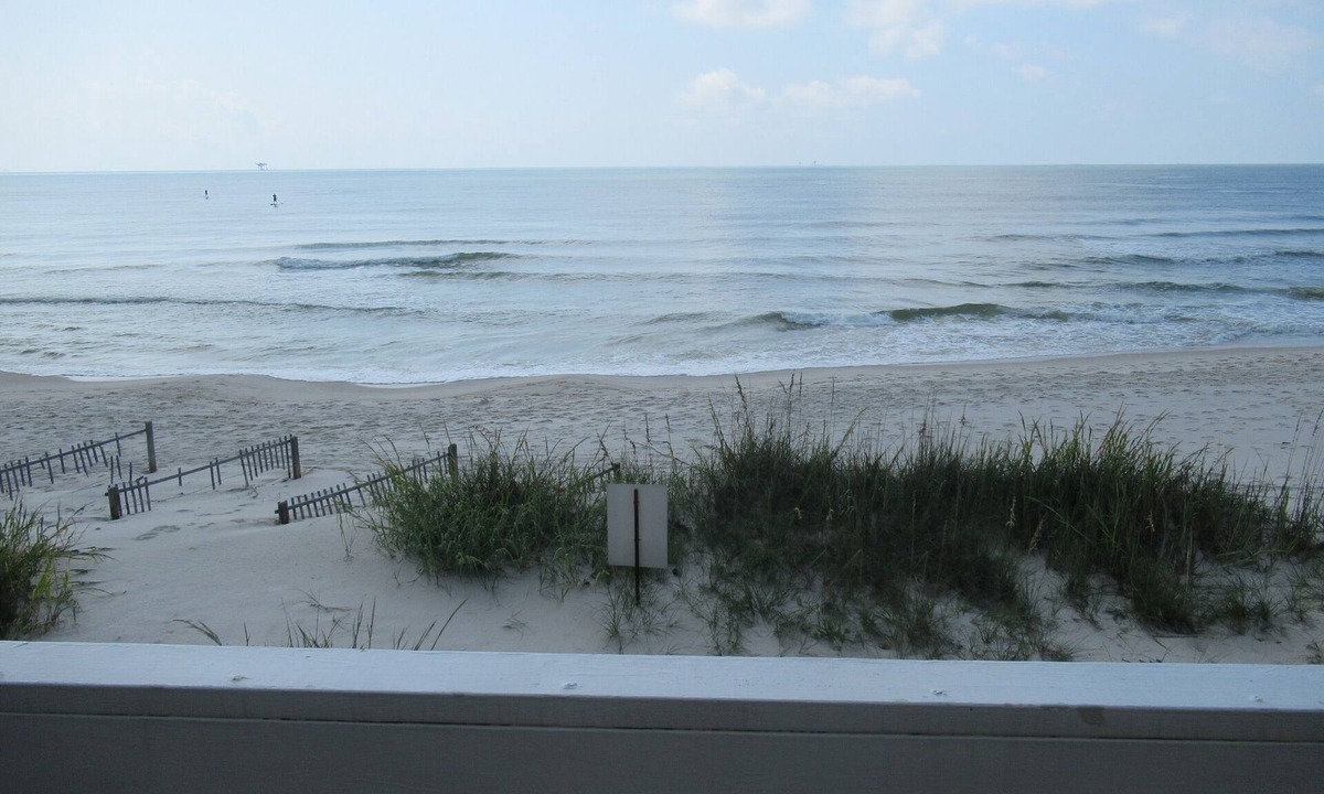 Fort Morgan House | SANDY BEACH BEAUTIFUL GULF FRONT VIEW SPECIAL PRICE August 27-31 -200 per night