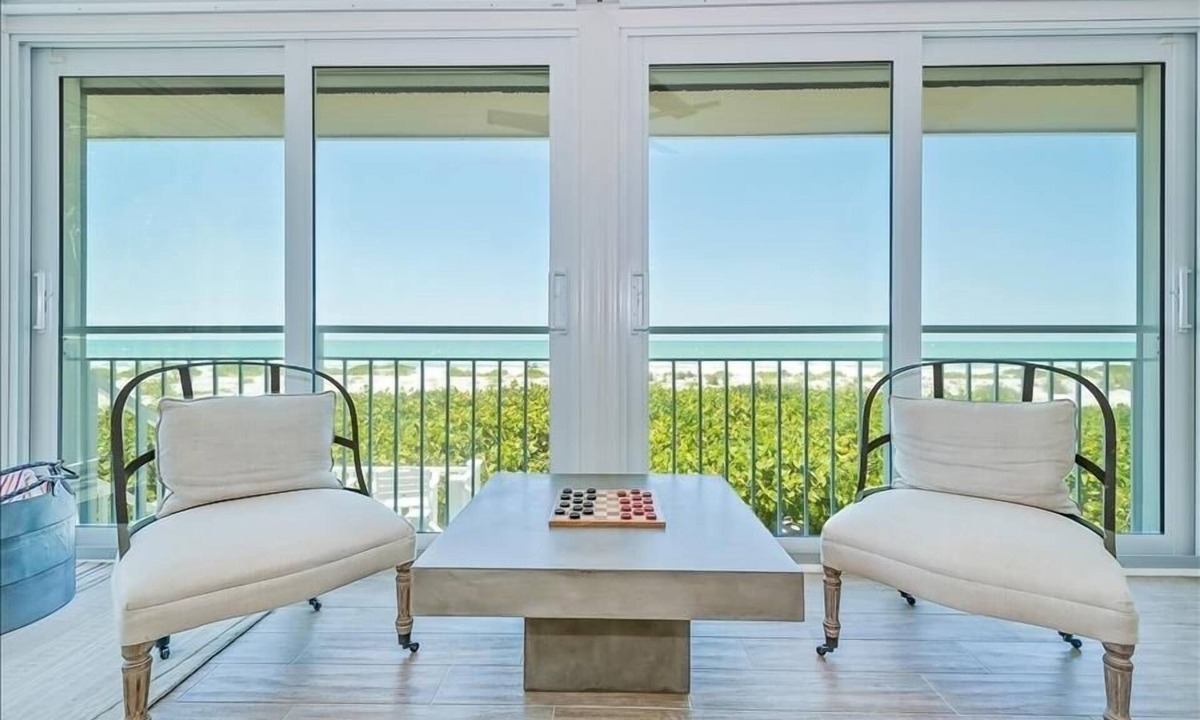 Boca Grande House | Seagrape 10: A spacious 3-bedroom, 3.5-bath Gulf Front townhome in Boca Grande, perfect for families