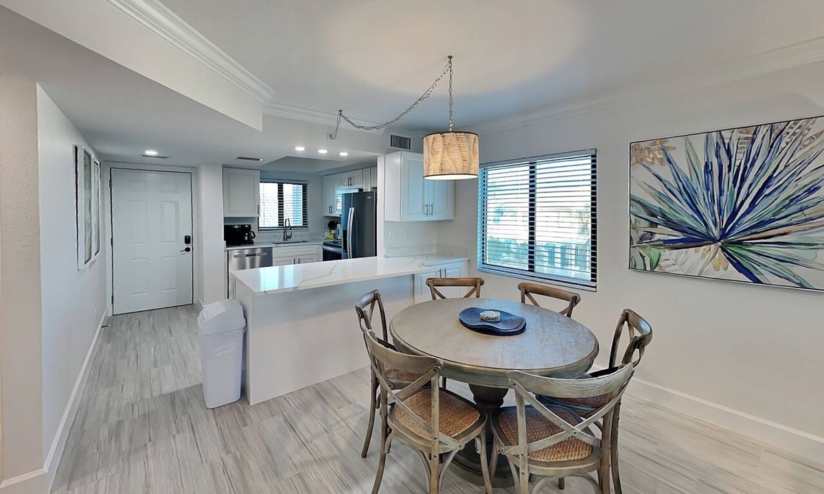 Mid Island Condo | Seaside 401 | Newly Renovated Corner Condo w. Stunning Gulf Views!
