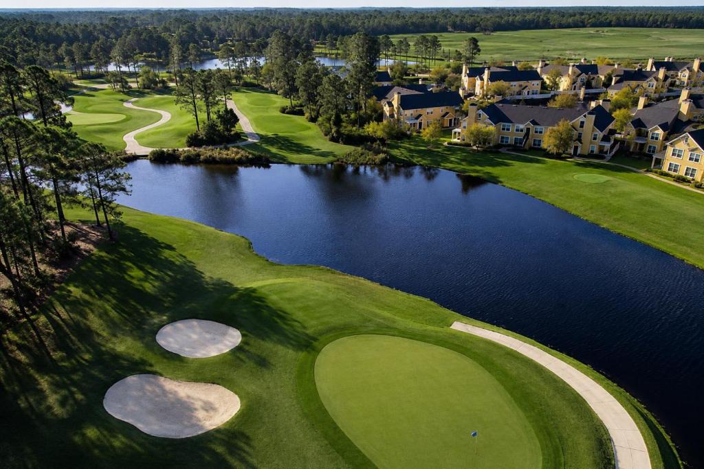 Baymeadows Apartment | Serene Mins 2 Beach Sand Mayo Clinic Everbank