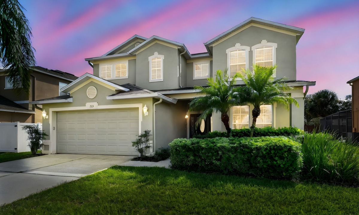 West Haven Villa | Shire Dream: 5 Bedroom Villa w/South Facing Pool & Spa – Sleeps 10