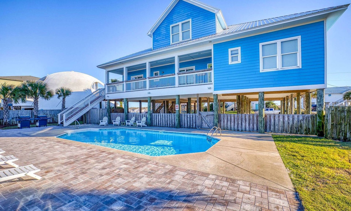 Pensacola Beach House | Spacious 11 BR Gulf View Home | Private Pool | Pet Friendly | Event Friendly