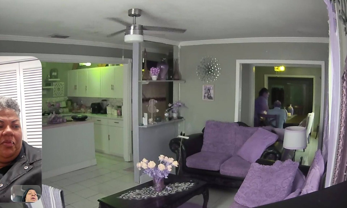 Crooked Lake Park House | Spacious 4-bedroom building in lovely Lake Wales with AC