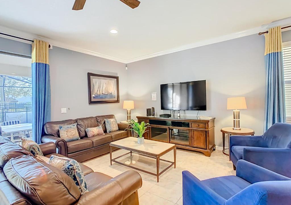 Four Corners House | Spacious 8BR Luxury Home, Private Pool, By Disney