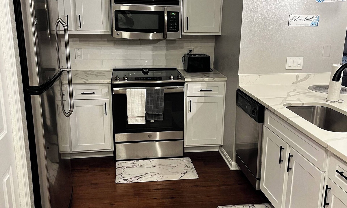 Orlando Apartment | spacious home perfect for families with room for everyone to spread out.